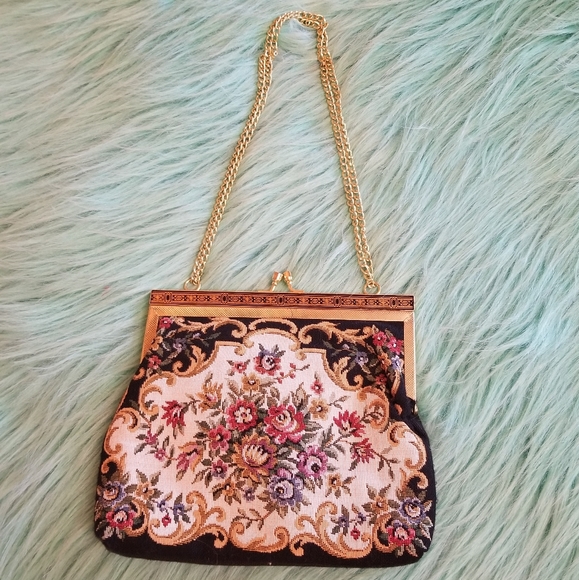 unbranded Handbags - Small Kiss Lock Purse